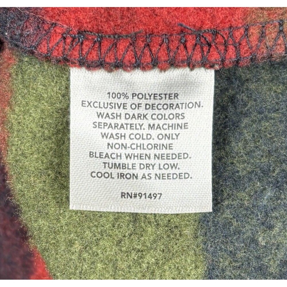 John Wayne Timeless Classic Fleece 1/4 Snap Red and Green Plaid Pullover Large - Picture 4 of 6